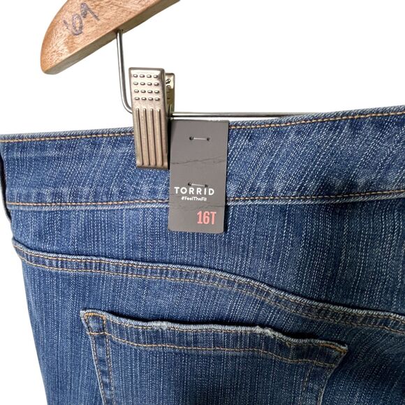 Torrid Perfect Super Flare Vintage Stretch Jeans Sz 16T Distressed Blue Jeans - Picture 13 of 15